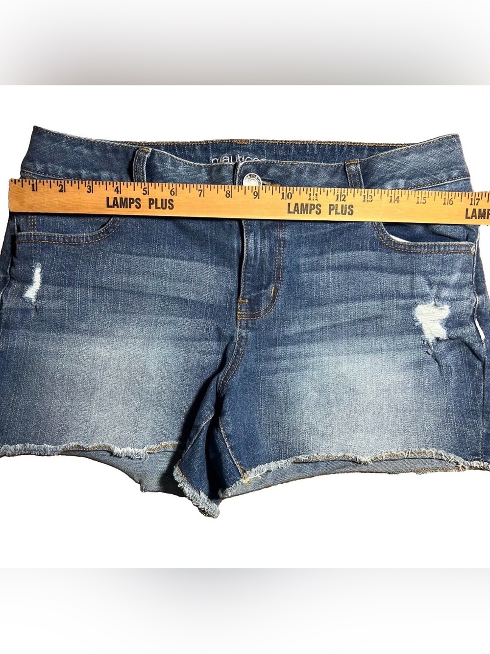 Maurices Womens Jean Shorts Size 12 Mid Rise Stretch - Picture 5 of 6